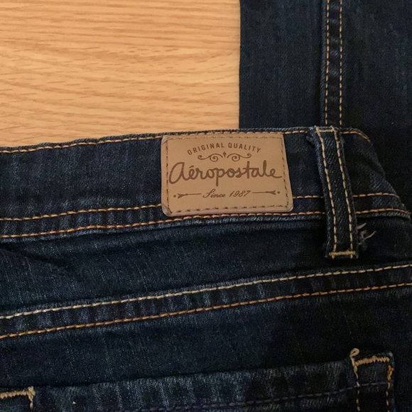 Aeropostale Dark wash Jeans in excellent condition. - Picture 4 of 7